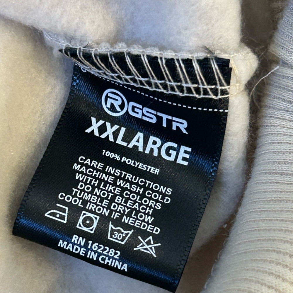 NWT RGSTR Fearless Hoodie - Picture 13 of 13